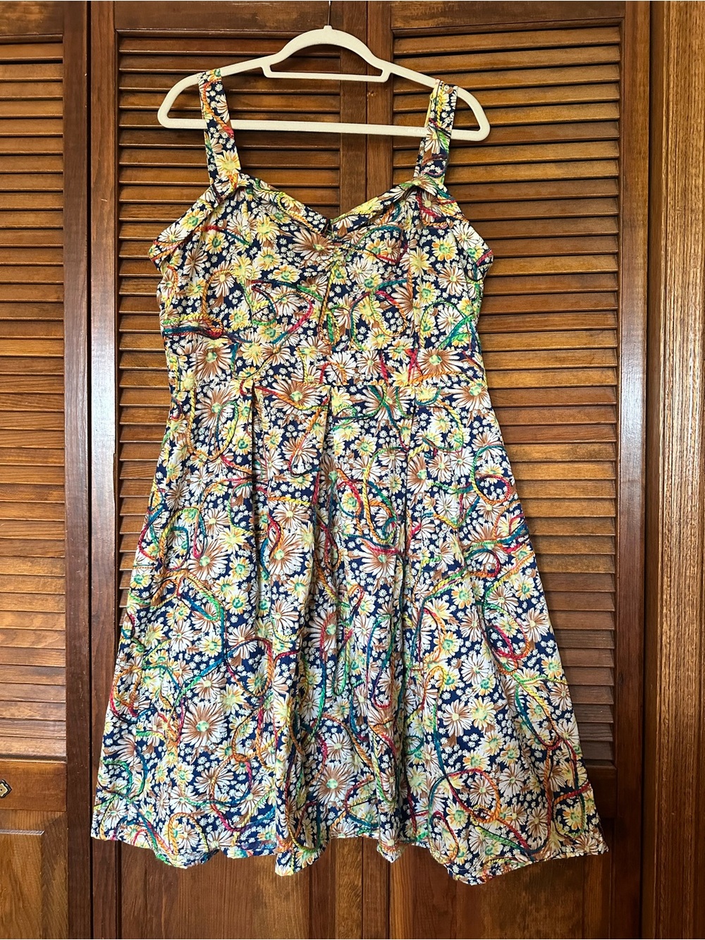 Tatyana Retro Floral Sundress with Multicolor Yarn Accents size XXL - Picture 4 of 13